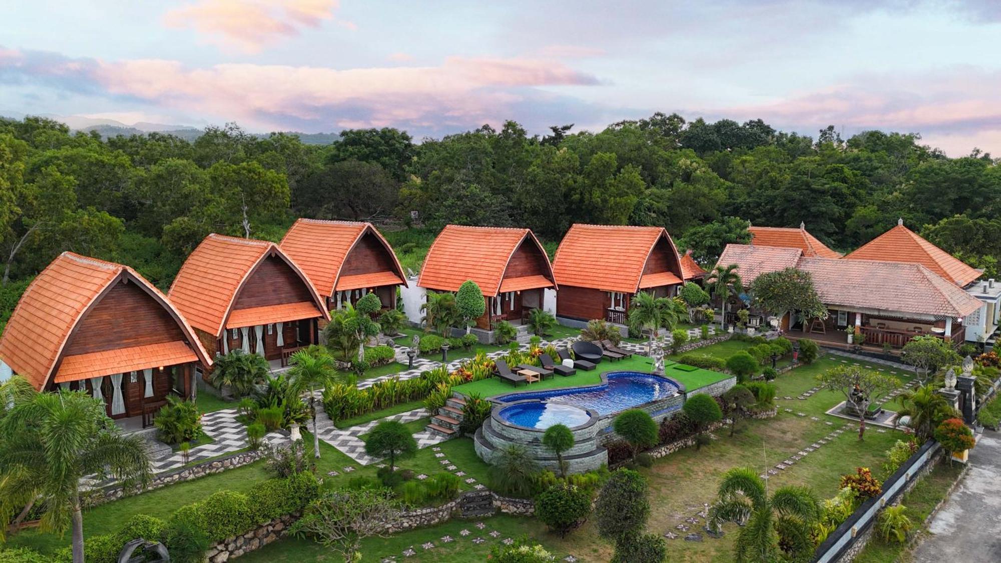 Reynten Hill Batununggul Exterior photo